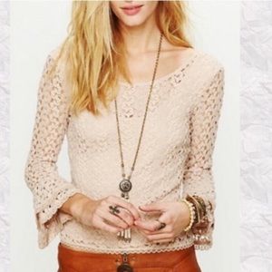 FREE PEOPLE Cream Knit Bell Crop Sleeve Top Small